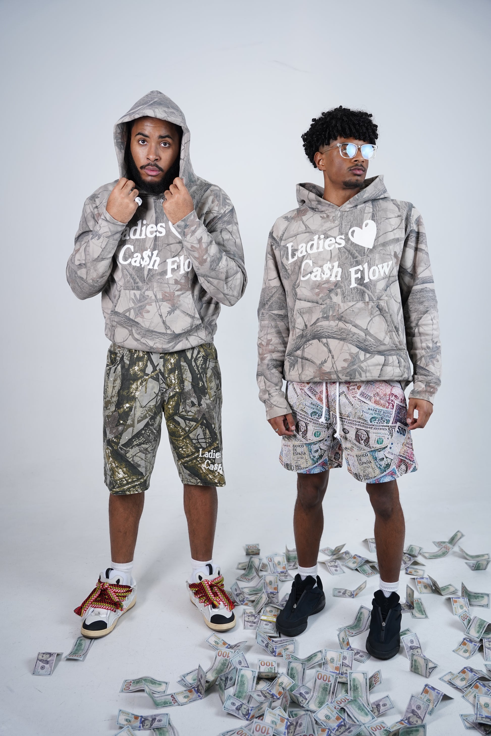 Ladies🤍Ca$hFlow™ PullOver Hoodie
