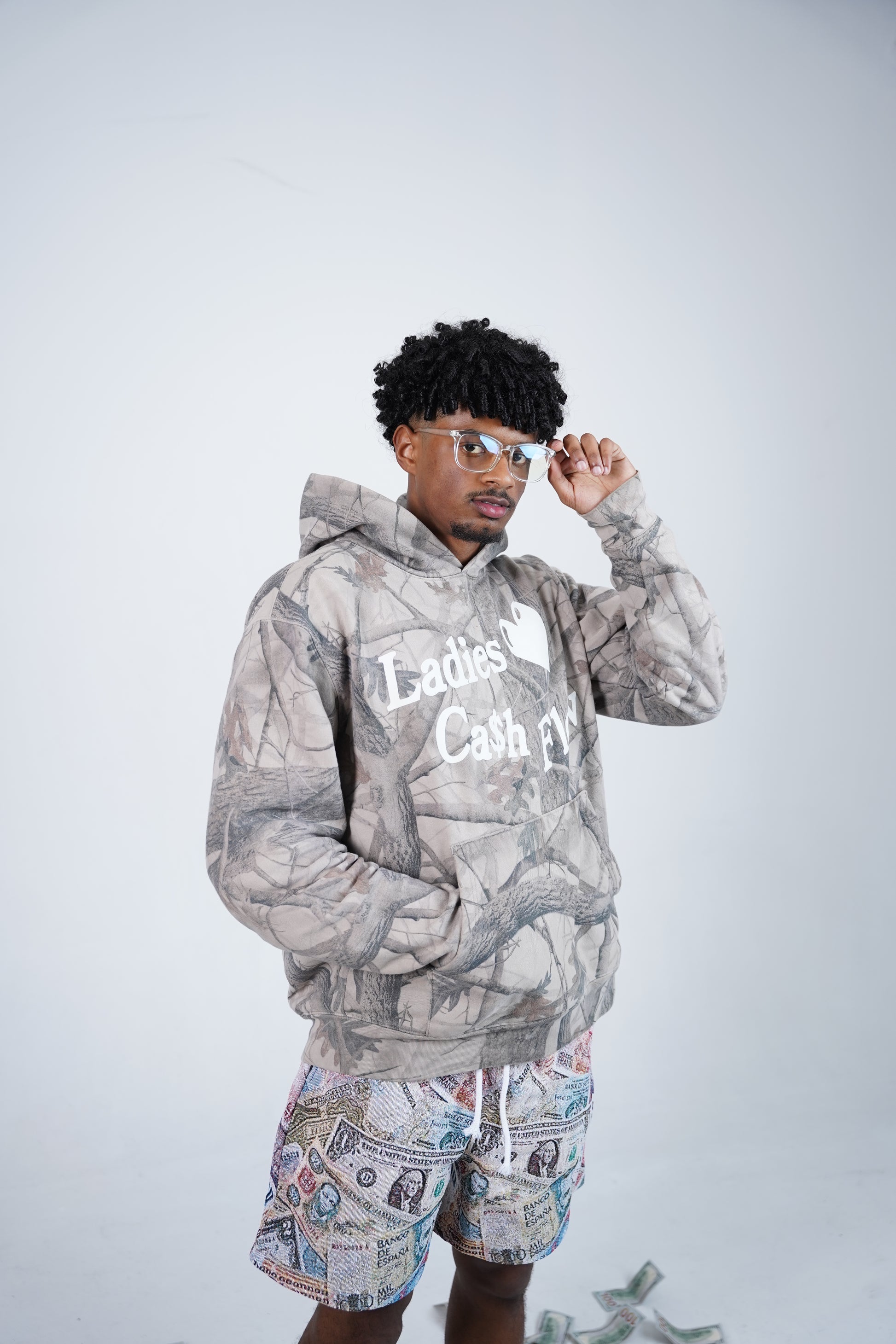 Ladies🤍Ca$hFlow™ PullOver Hoodie